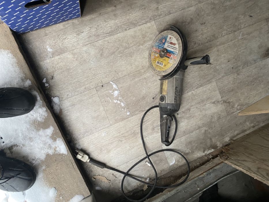 Болгарка большая