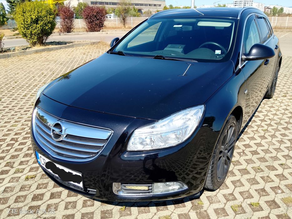 Опел Инсигния 2.0Т, 220 к. с.,2009 г.,4х4, газ