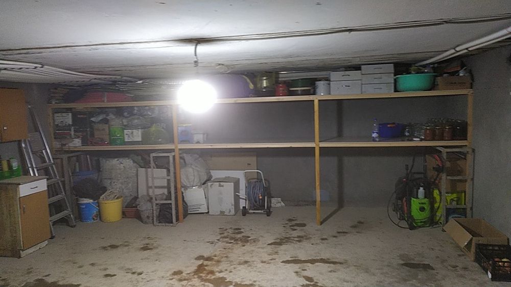 Мебельщик плотник