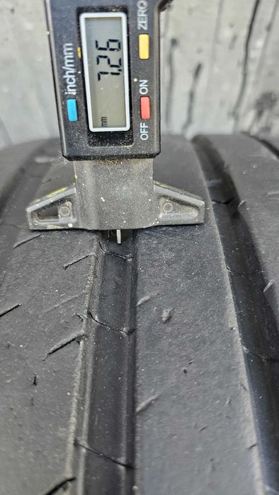 Anvelope 245 35 20 MICHELIN vara