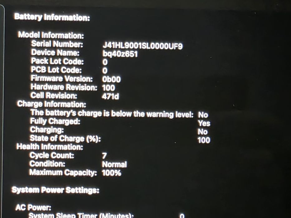 Macbook Air M4 13 inch 2025