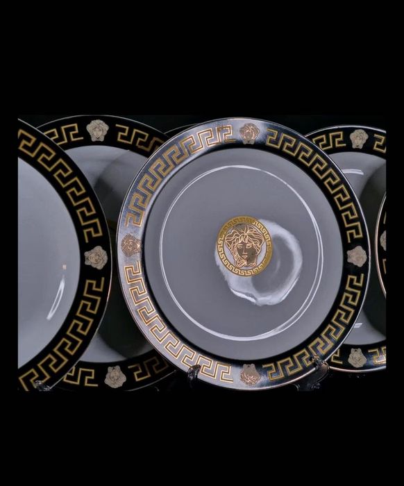 Vand set farfurii 57 piese colectia Da Vinci