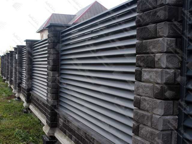 Забор жалюзи из металла