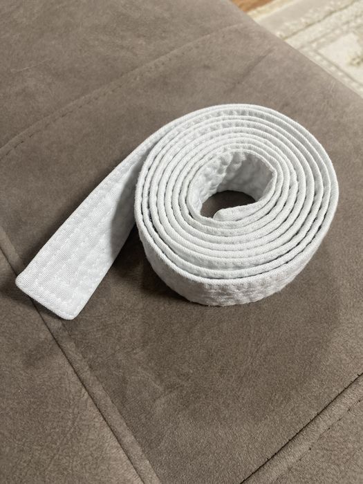 Пояс белый  215см