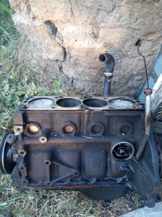 Опел Вектра А 1.6