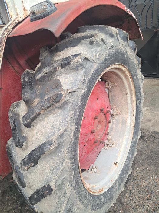 Tractor International 523