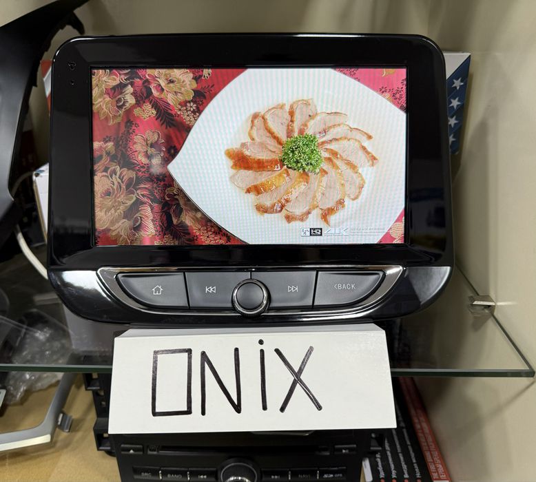 Onix андроид монитор 4/64 оникс