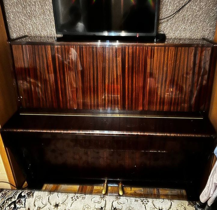 пианино сотилади холати яхши