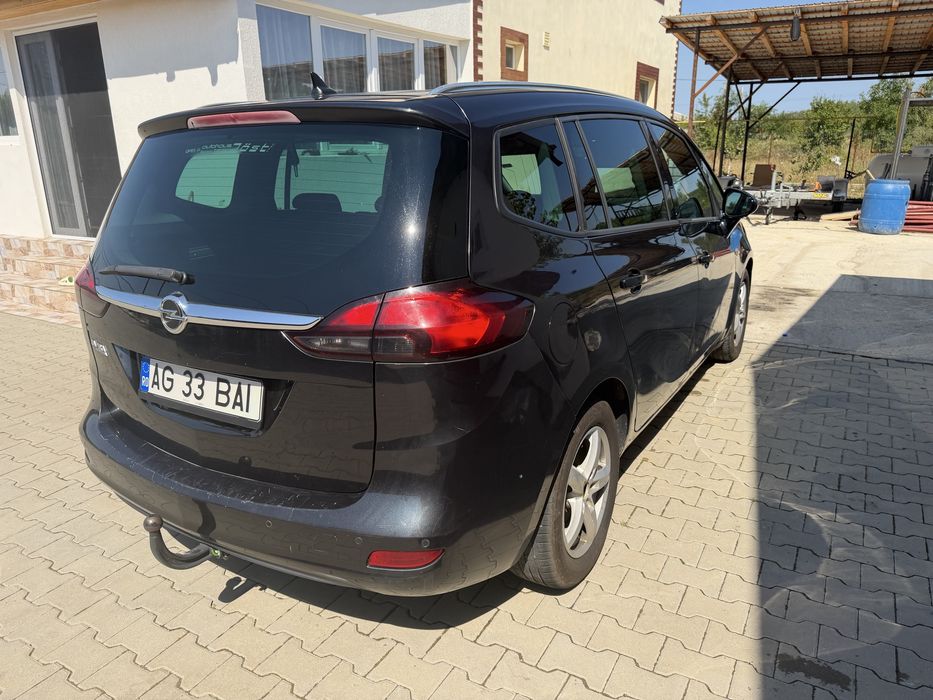Opel Zafira 2013
