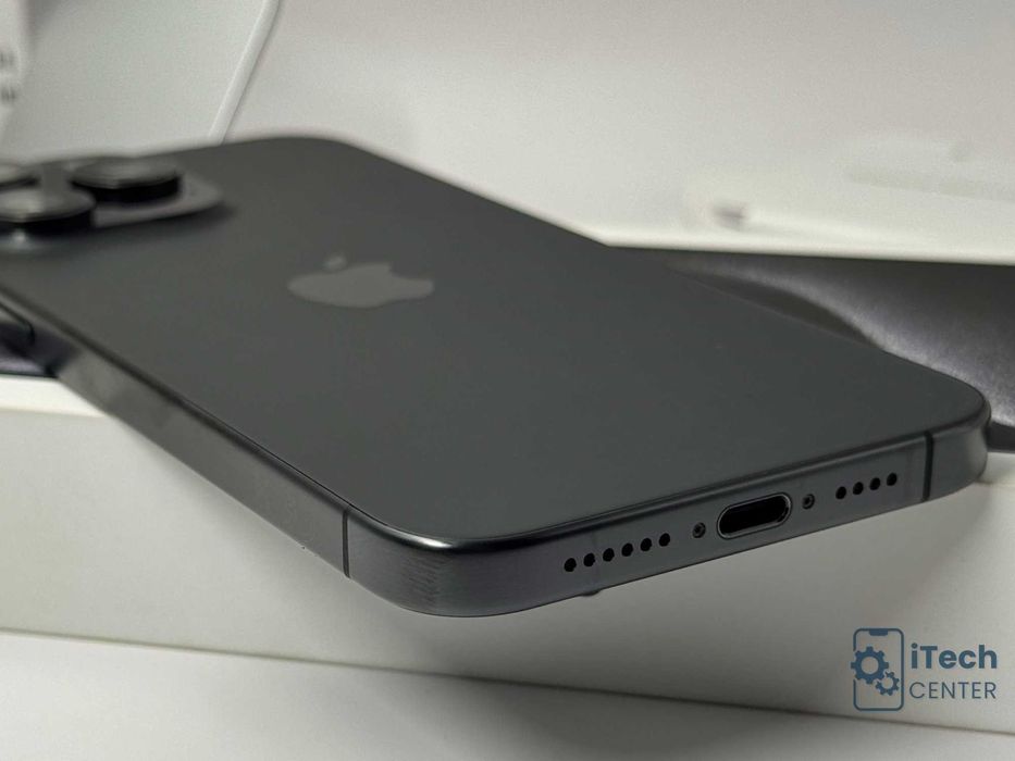 iPhone 15 Pro MAX, 256GB, Black Titanium, КАТО НОВ, 1г. ГАРАНЦИЯ!
