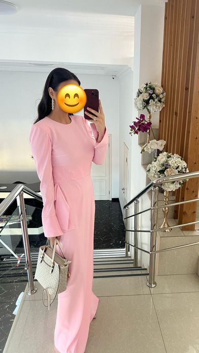 Очень нежное вечернее платье