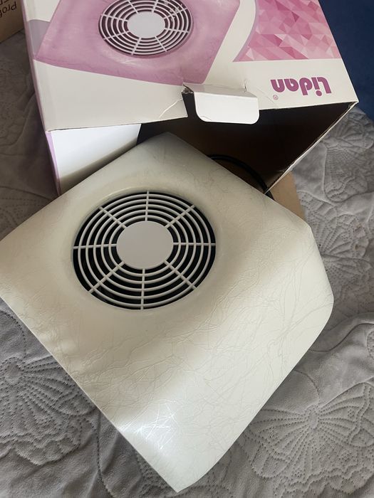 Aspirator praf unghii profesional Lidan