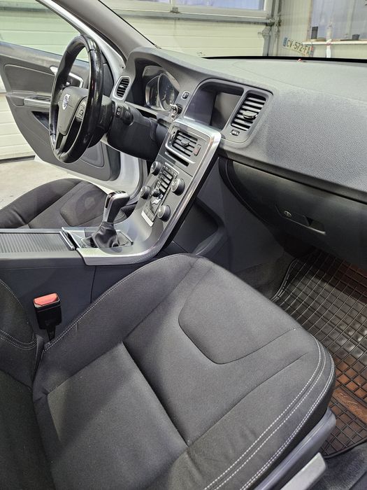 Volvo S60 D3 2.0d 150 cai 2017