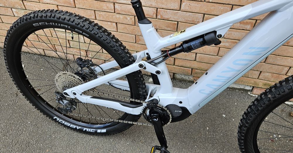 Bicicleta Electrica Canyon Neuron On ebike Full Suspension M 29 Rockshox Shimano