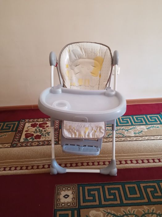 Стульчик для кормления