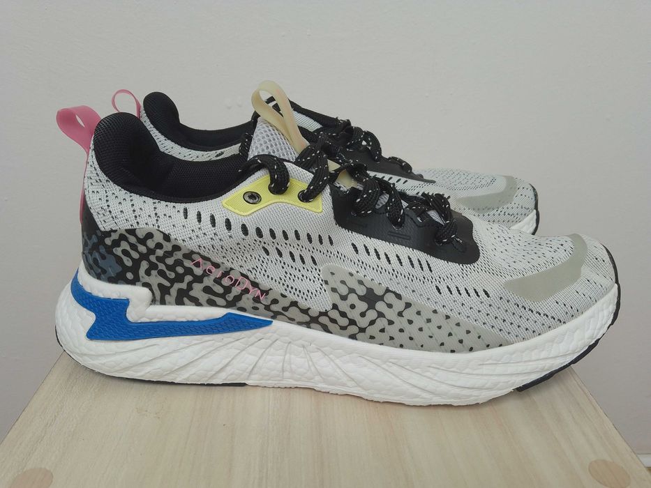 Дамски маратонки Endurance