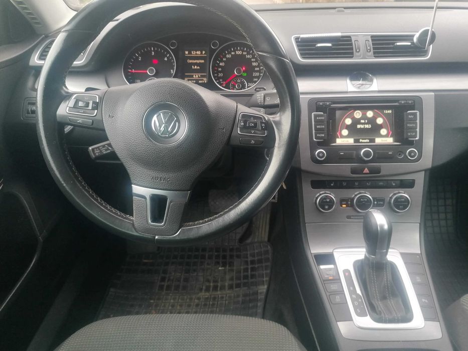Volkswagen Passat B7 2.0 Tdi 140 CP Xenon, DSG