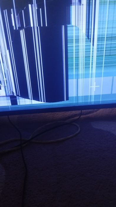 Телевизор не рабочий.