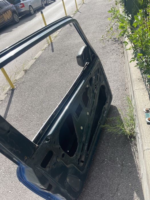 Врати за BMW e30 coupe