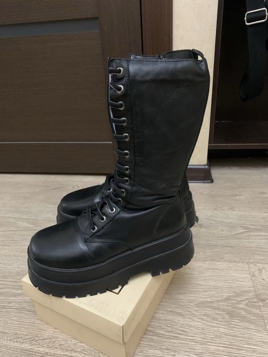 Продам зимние и демисезонные ботинки