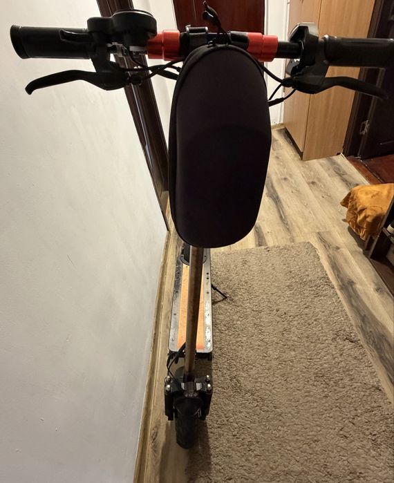 Vand sau schimb  Trotineta electrica IScooter IX 5