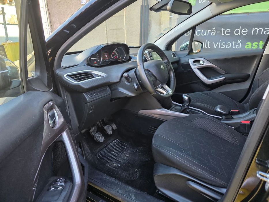 Peugeot 2008 Peugeot 2008 Allure BlueHDi 100 S&S