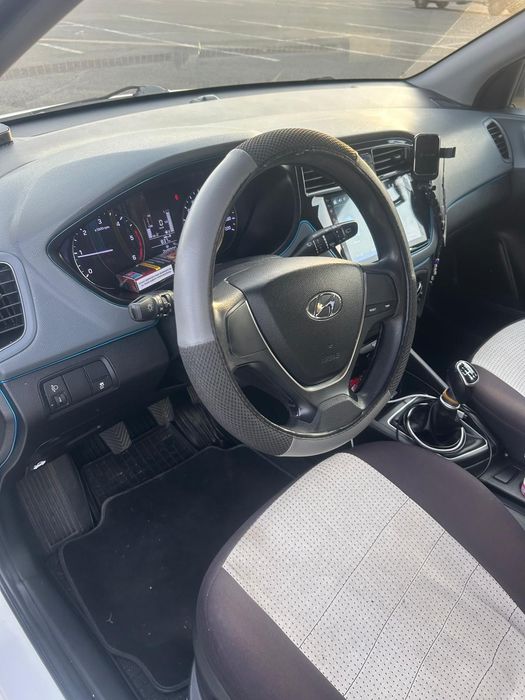 De vanzare Hyundai i20