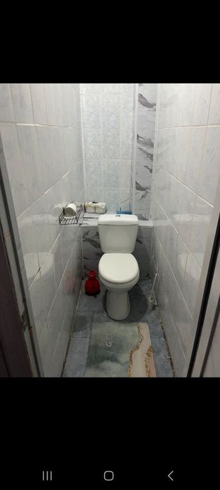 Срочно продаеться в чирчике 10 микрарайон