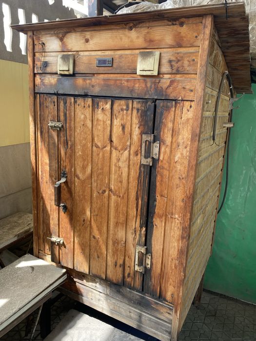 Продам Б/У коптильню