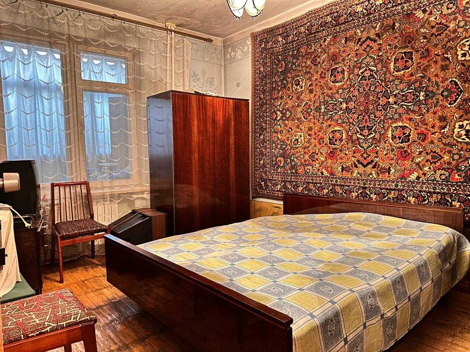 2 комнатная квартира возле Южного вокзала