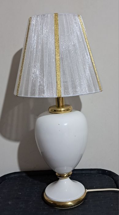 Винтидж настолни лампи