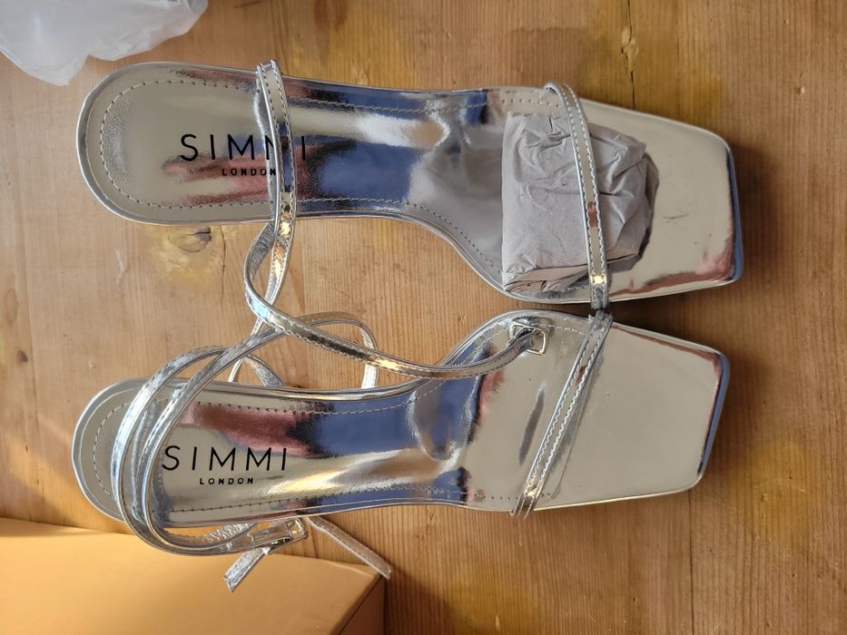 Sandale argintii mărimea 39