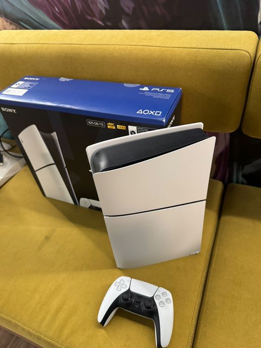 Vand Ps5 Digital Edition,este inca in garantie