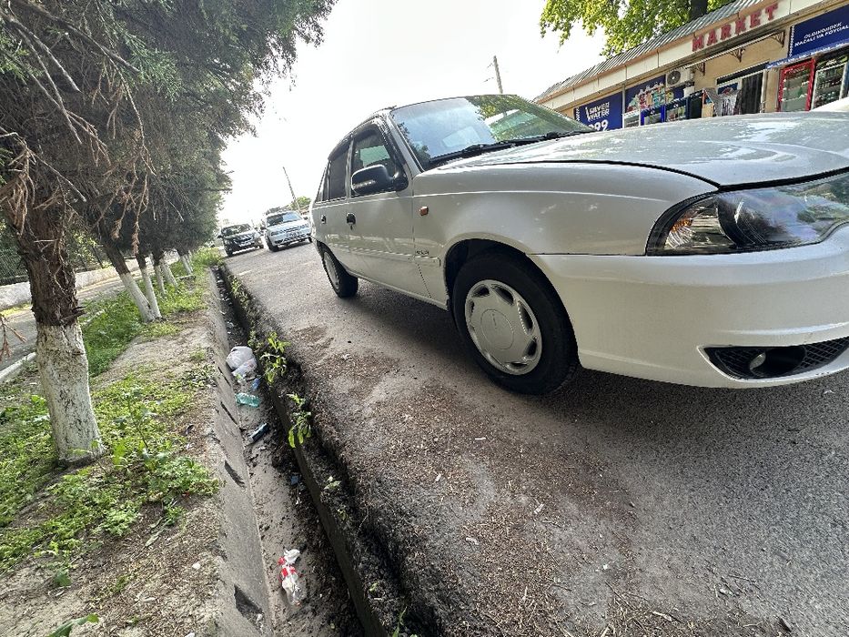 Other Nexia 2009 — 2