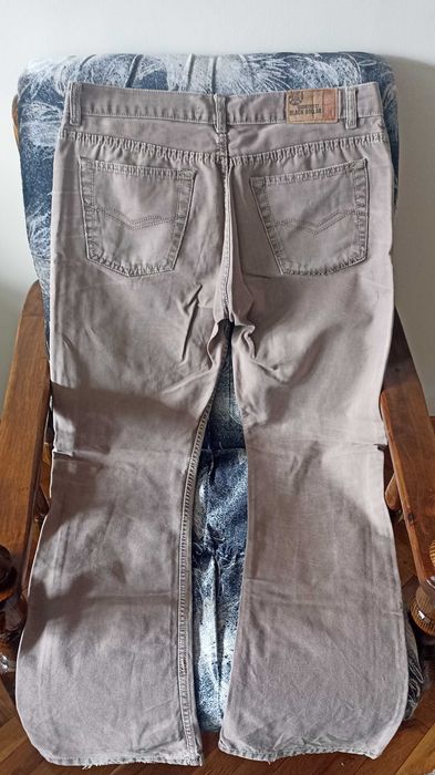 Продавам чифт оригинални дънки BLACK DOLLAR, first clabb