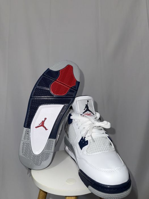 Adidasi Air jordan 4 albi 40, 44.5