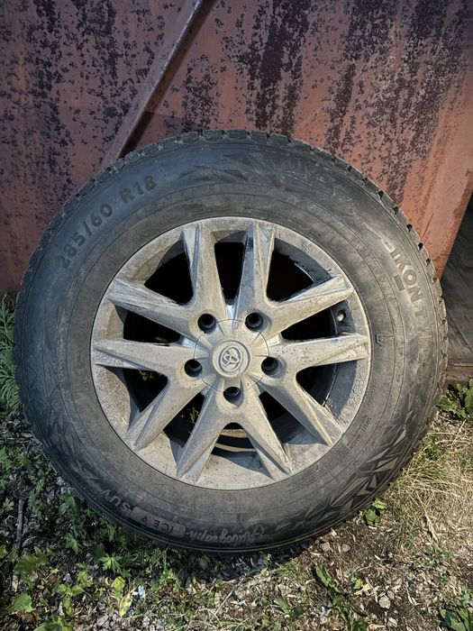 Рещина с дисками 285/60 R18