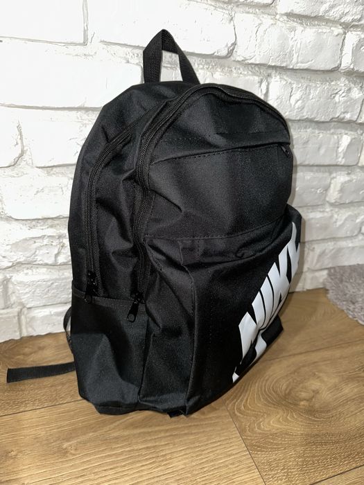 Раница за училище Nike