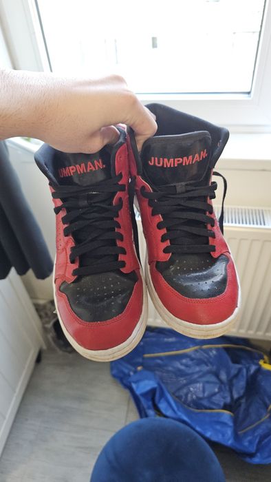 Jordan Access gym red