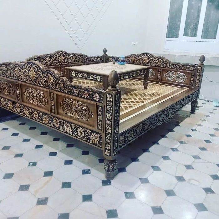 Tapchan kravat skameyka OPTOM VA DONA