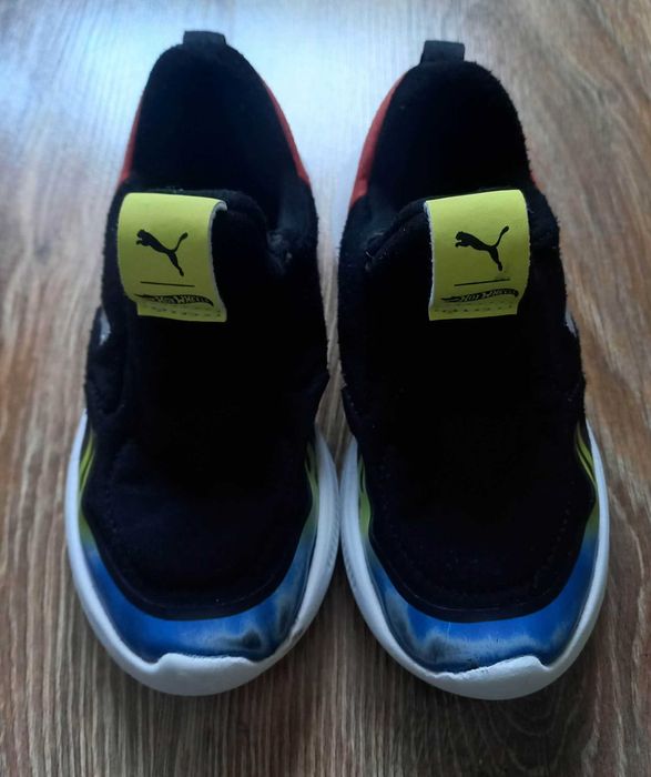 Детски маратонки за момче Puma размер 27.5 цена 10 евро