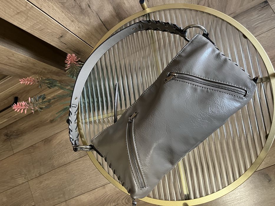 Чанта  ZARA нова