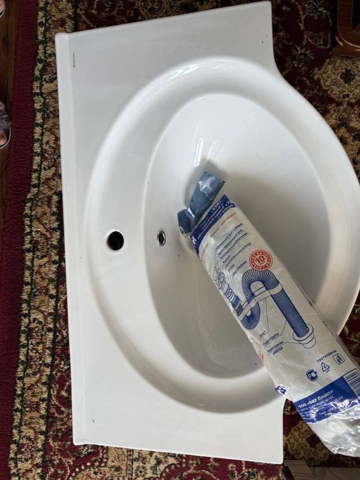 Прадаю  раковину