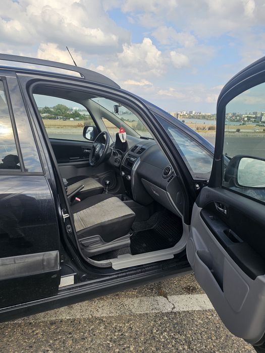 Suzuki SX4 2.0 2010 Model 4x4 decuplabil/Keyless go/entry