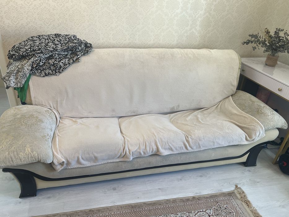 Диван и кресло продам