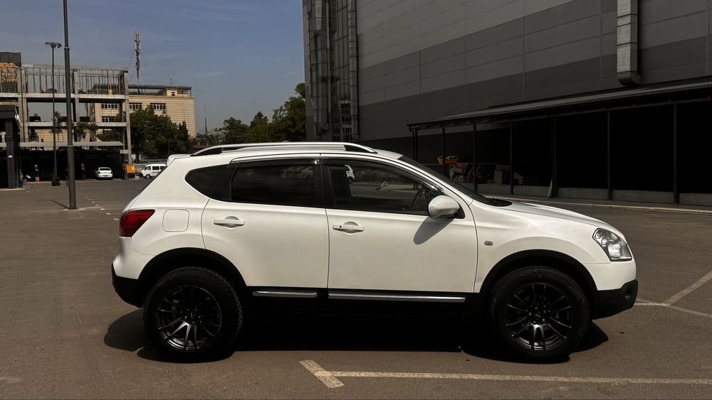 Nissan Qashqai J10 2008