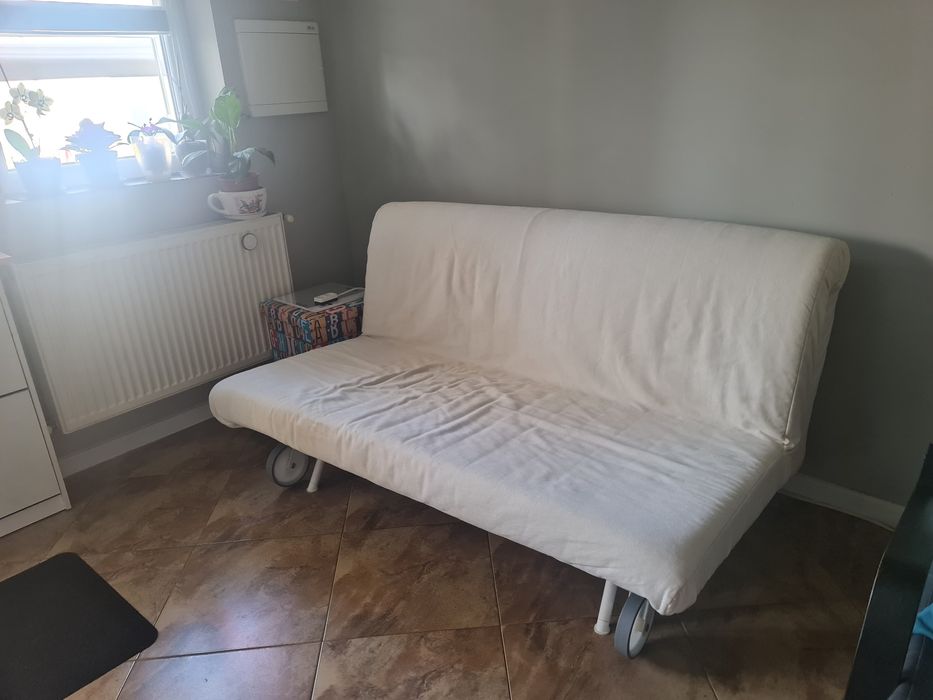 Vând canapea extensibilă