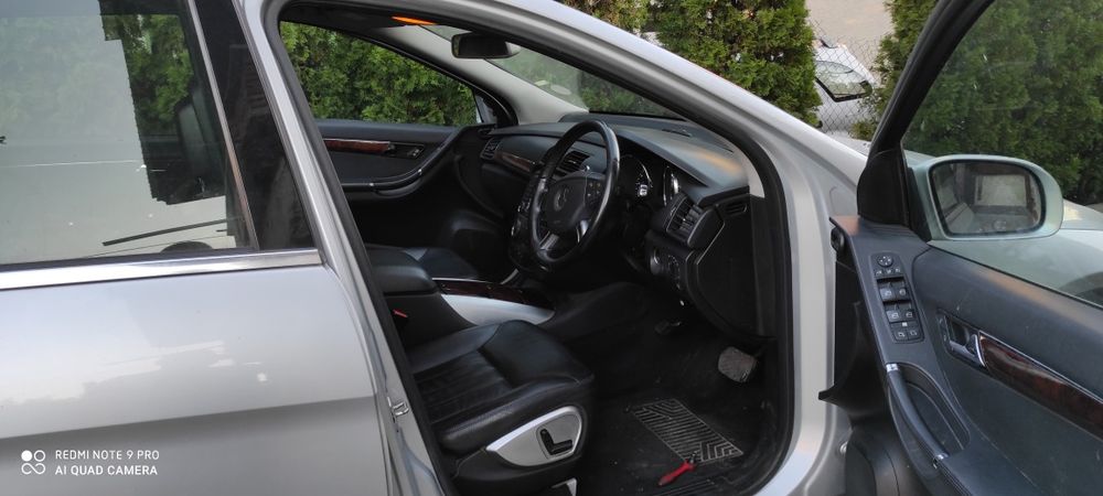 Mercedes  r 320 на части W251