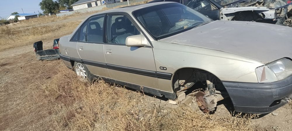 Продам opel omega А