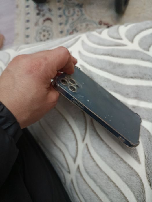 Продам iPhone 12 pro